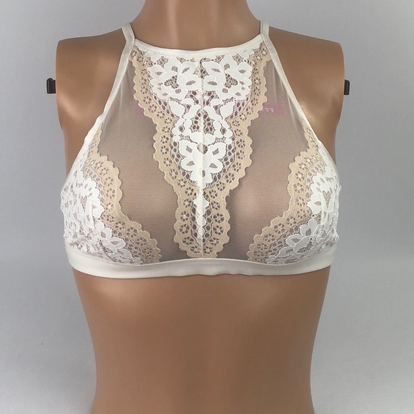 ✅🆕😍 Victoria's Secret high neck bralette & panty - Picture 4 of 8